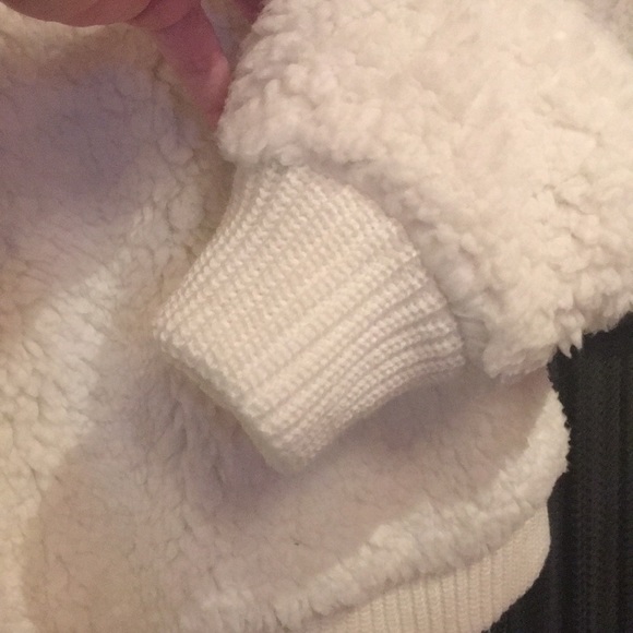 Jacket - Picture 4 of 4